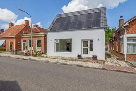 Detached house for sale: Hoofdweg 60, Finsterwolde-Centrum Finsterwolde