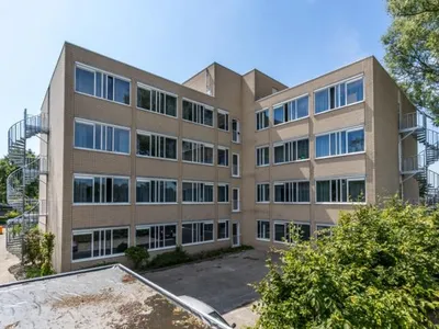 Huurwoning: Hoofdweg 618F in Hoofddorp - €1.039 per maand - 55m²