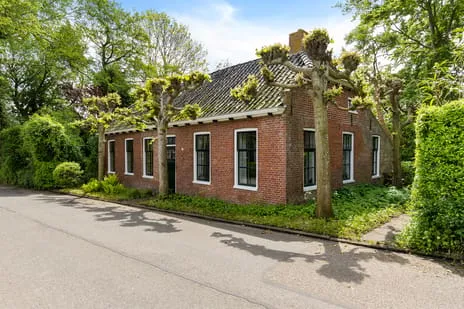 Vrijstaande woning te koop: Hoofdweg 9, Godlinze Godlinze