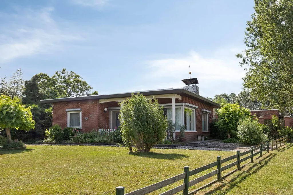 Vrijstaande woning te koop: Hoofdweg Noord 1, Zuiddorpe