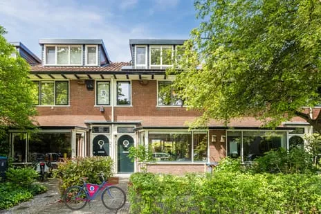 Tussenwoning te koop: Hooft Graaflandstraat 15, Oud Hoograven-Zuid Utrecht