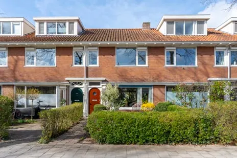 Tussenwoning te koop: Hooft Graaflandstraat 175, Oud Hoograven-Zuid Utrecht