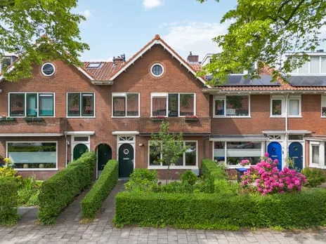 Tussenwoning te koop: Hooft Graaflandstraat 195, Oud Hoograven-Zuid Utrecht