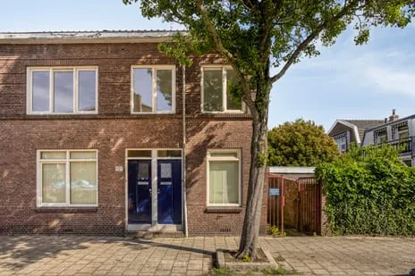 Appartement te koop: Hooftstraat 99, Jacob Catsstraat en omgeving Dordrecht