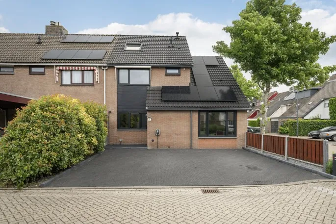 Hoekwoning te koop: Hoogaars 50, Botenbuurt Schiedam
