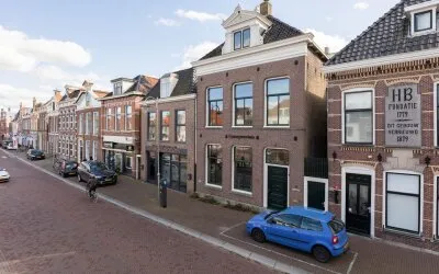 Twee-onder-één-kap te koop: Hoogend 4, Sneek