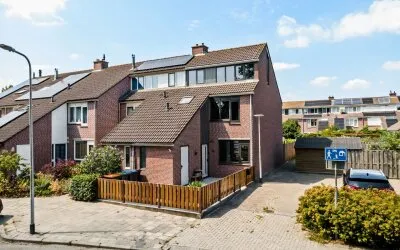 Hoekwoning te koop: Hoogerheijdestraat 34, Aardam West Ter Aar