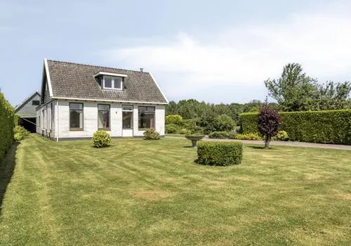 Detached house for sale: Hoogeveensche Vaart 45, Nieuweroord kern Nieuweroord