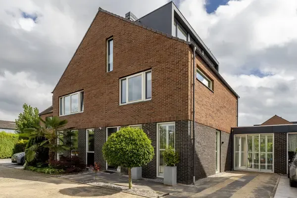 Tussenwoning te koop: Hoogheemraadstraat 7, Oud IJsselmonde Rotterdam