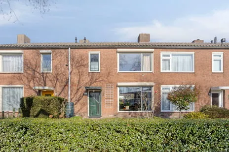 Tussenwoning te koop: Hoogheuvelstraat 48, Zeeheldenbuurt II Oss
