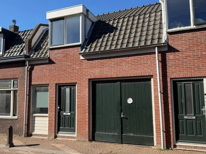 Tussenwoning te koop: Hoogstraat 110, Centrum Den Helder