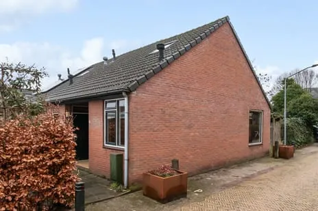 Twee-onder-één-kap te koop: Hoogstraat 25, Havenstraatbuurt Hilversum