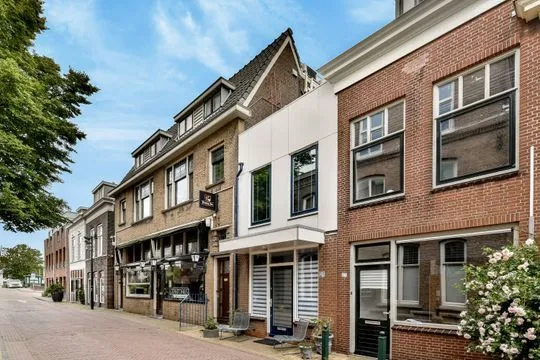 Tussenwoning te koop: Hoogstraat 25, Vlaardingen