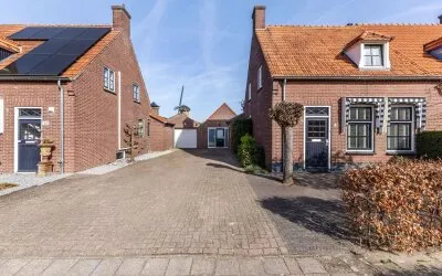 Twee-onder-één-kap te koop: Hoogstraat 45, Zeelst Veldhoven