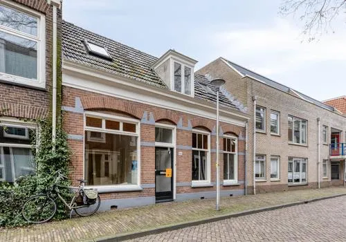 Tussenwoning te koop: Hoogstraat 46, Kamperpoort Zwolle