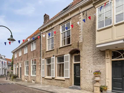 Tussenwoning te koop: Hoogstraat 5, Tholen Tholen