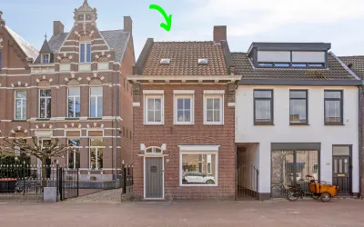 Vrijstaande woning te koop: Hoogstraat 94, Parklaan-Hoogstraat Roosendaal