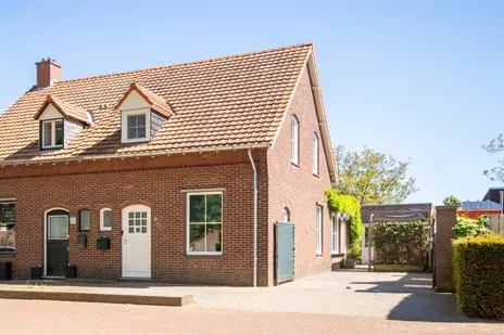 Twee-onder-één-kap te koop: Hoogveldsweg 18, Peij Echt
