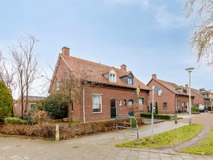 Twee-onder-één-kap te koop: Hoogveldsweg 20A, Peij Echt