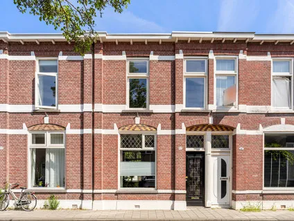 Tussenwoning te koop: Hoogvensestraat 69, Hoogvenne West Tilburg