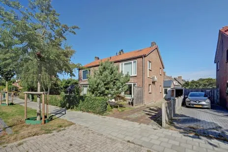 Tussenwoning te koop: Hoogvlietlaan 56, Rockanje Rockanje