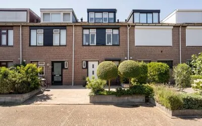 Tussenwoning te koop: Hooikamp 39, Florabuurt Leerdam