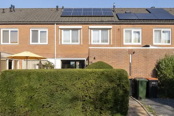 Tussenwoning te koop: Hooiklamp 14, Zwaag