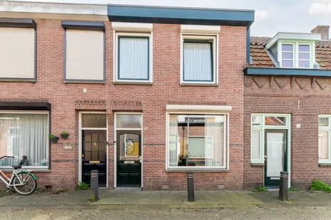 Tussenwoning te koop: Hooistraat 12, Sint Anna Noord Tilburg