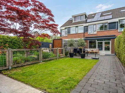 Tussenwoning te koop: Hooiven 3, Fivelmonde Delfzijl