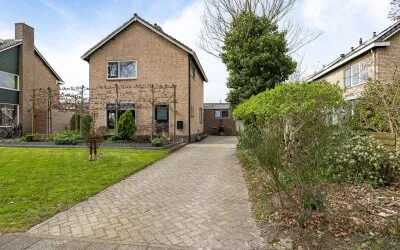 Vrijstaande woning te koop: Hooiweg 148, Paterswolde Paterswolde