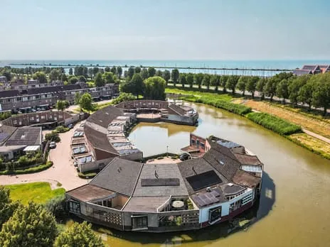 Tussenwoning te koop: Hoornse Hop 4, Lelystad-Haven West Lelystad