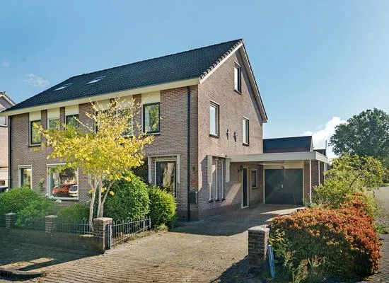 Koopwoning: Hooybrink 7 in Vledder - €439.500 - 152m²