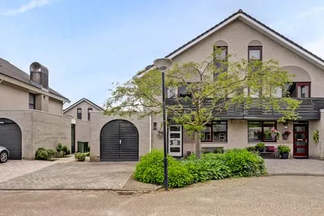 Corner house for sale: Hopgaarde 8, Gaardenbuurt Gouda