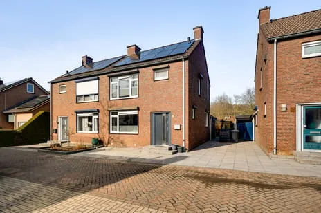Twee-onder-één-kap te koop: Hoppenraderweg 9, Boukoul Swalmen