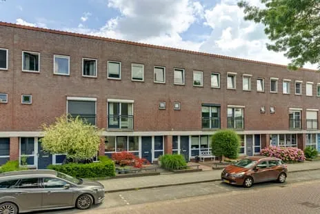 Tussenwoning te koop: Horizon 168, Groenoord Elst (Ge)
