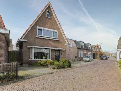 Vrijstaande woning te koop: Horn 56, Lutjebroek Lutjebroek