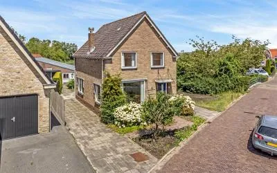 Vrijstaande woning te koop: Horn 68, Lutjebroek Lutjebroek