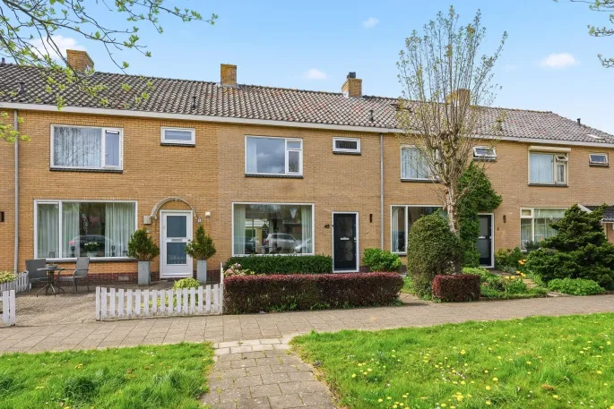 Terraced house for sale: Hornlaan 45, Centrum Assendelft