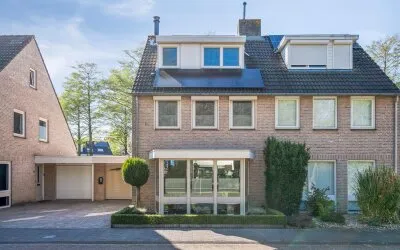 Terraced house for sale: Hornstraat 27, Heerevelden Oost Tilburg