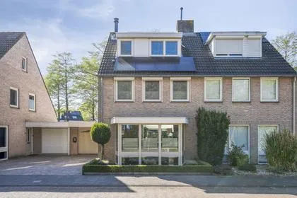 Tussenwoning te koop: Hornstraat 27, Heerevelden Oost Tilburg