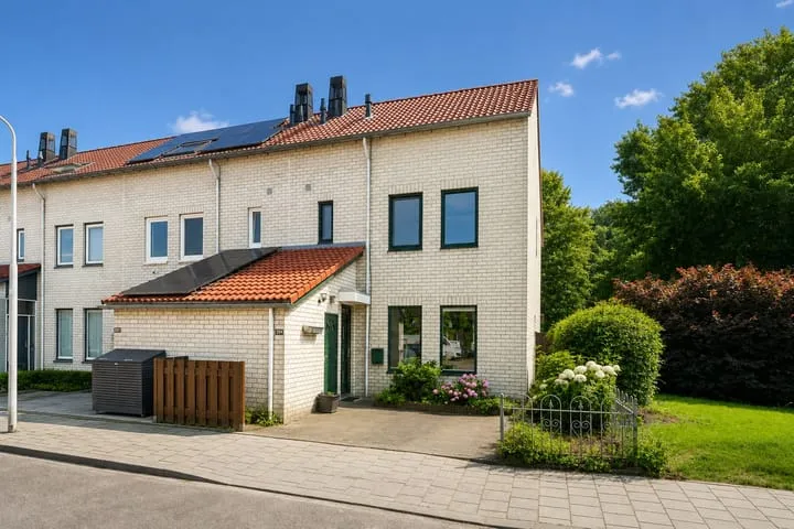 Corner house for sale: Horstacker 2034, t Acker Nijmegen