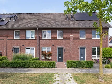 Tussenwoning te koop: Horstakker 15, Bolst Erp