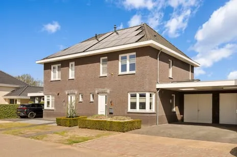Tussenwoning te koop: Horstenweg 19, Holthees Centrum Holthees