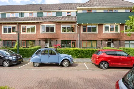 Appartement te koop: Hortensialaan 42, Bloemenbuurt Groningen