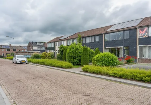 Tussenwoning te koop: Hortensiastraat 9, Bovensmilde-Centrum Bovensmilde