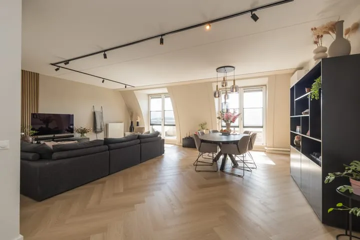 Appartement te koop: Hortusplein 45, Centrum Sassenheim
