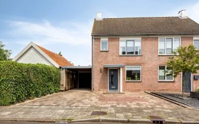 Twee-onder-één-kap te koop: Hosterd 60, Puiflijk Puiflijk