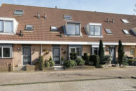 Tussenwoning te koop: Houdringeweg 170, Beverwaard Rotterdam