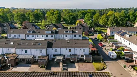 Tussenwoning te koop: Houtduif 2, Rietlanden Emmen