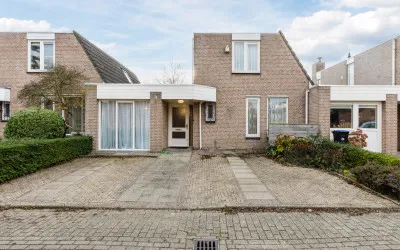 Tussenwoning te koop: Houtduif 36, Mijdrecht